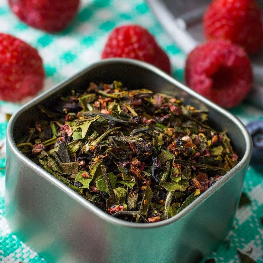 Berry White Tea—a blend of natural berries and herbs—perfect for crafting your own personalized tea.